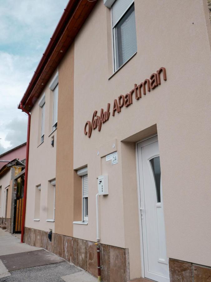 Varfal Apartman Eger Exterior foto