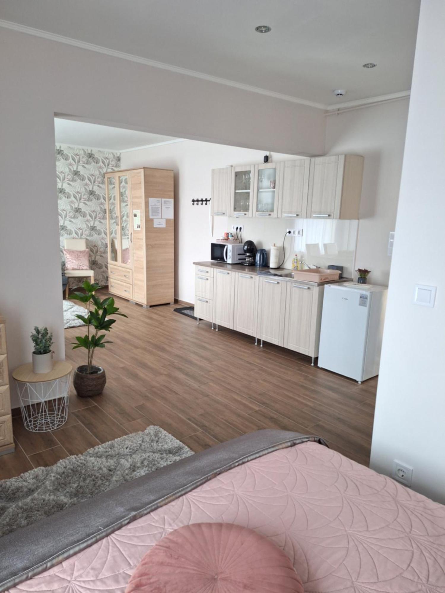 Varfal Apartman Eger Exterior foto